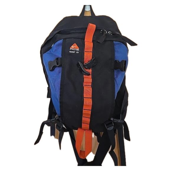 Vintage Nike ACG Karst 18 Backpack Hiking Outdoor Black Hip Buckle